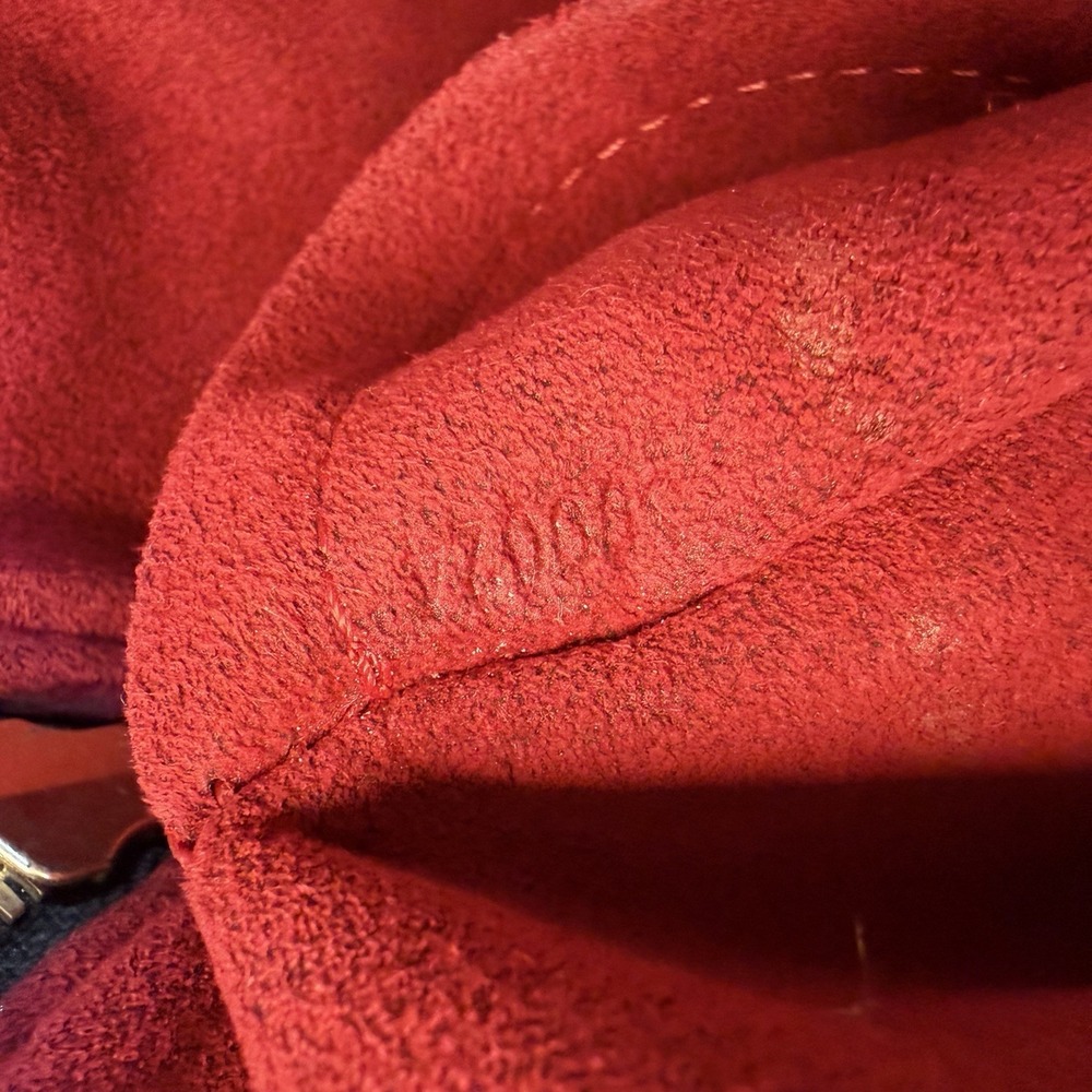 LOUIS VUITTON Monogram Coussin GM Shoulder Bag LV Authentic Vintage READ - Picture 9 of 16